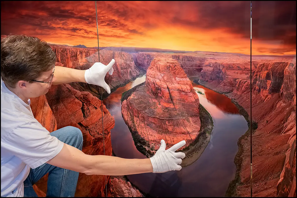 Luminescent Print Comparing to Peter Lik